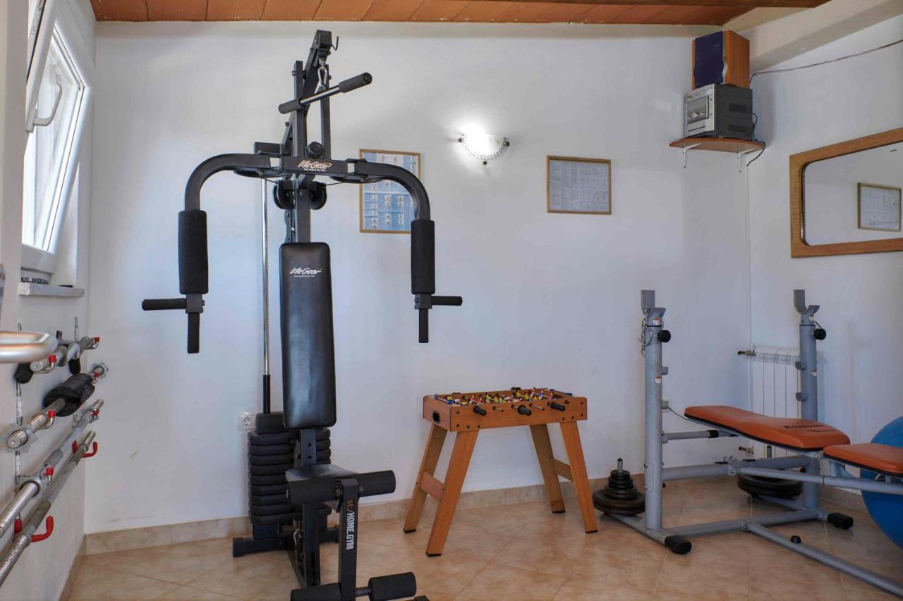 Holiday House Emma Burici Екстер'єр фото